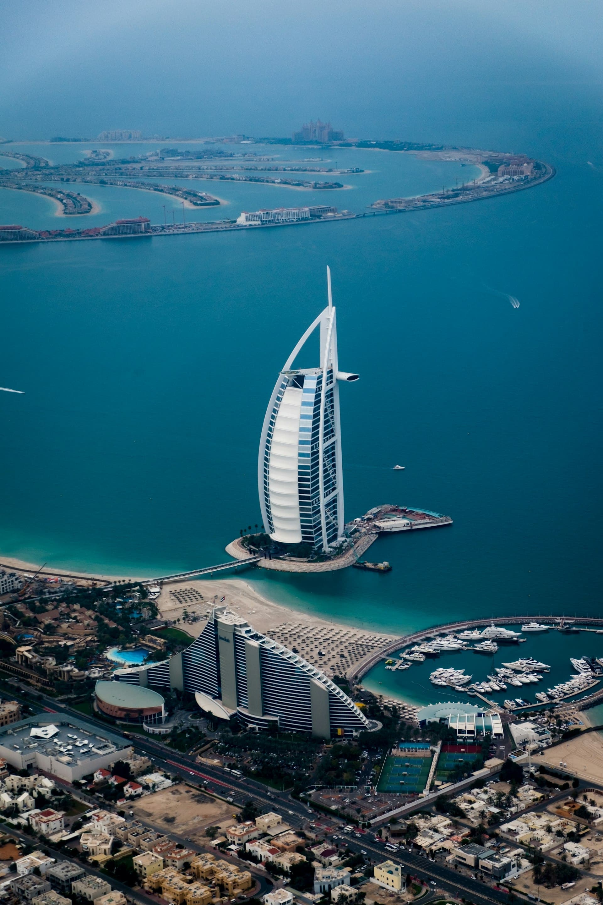 Dubai free zones guide